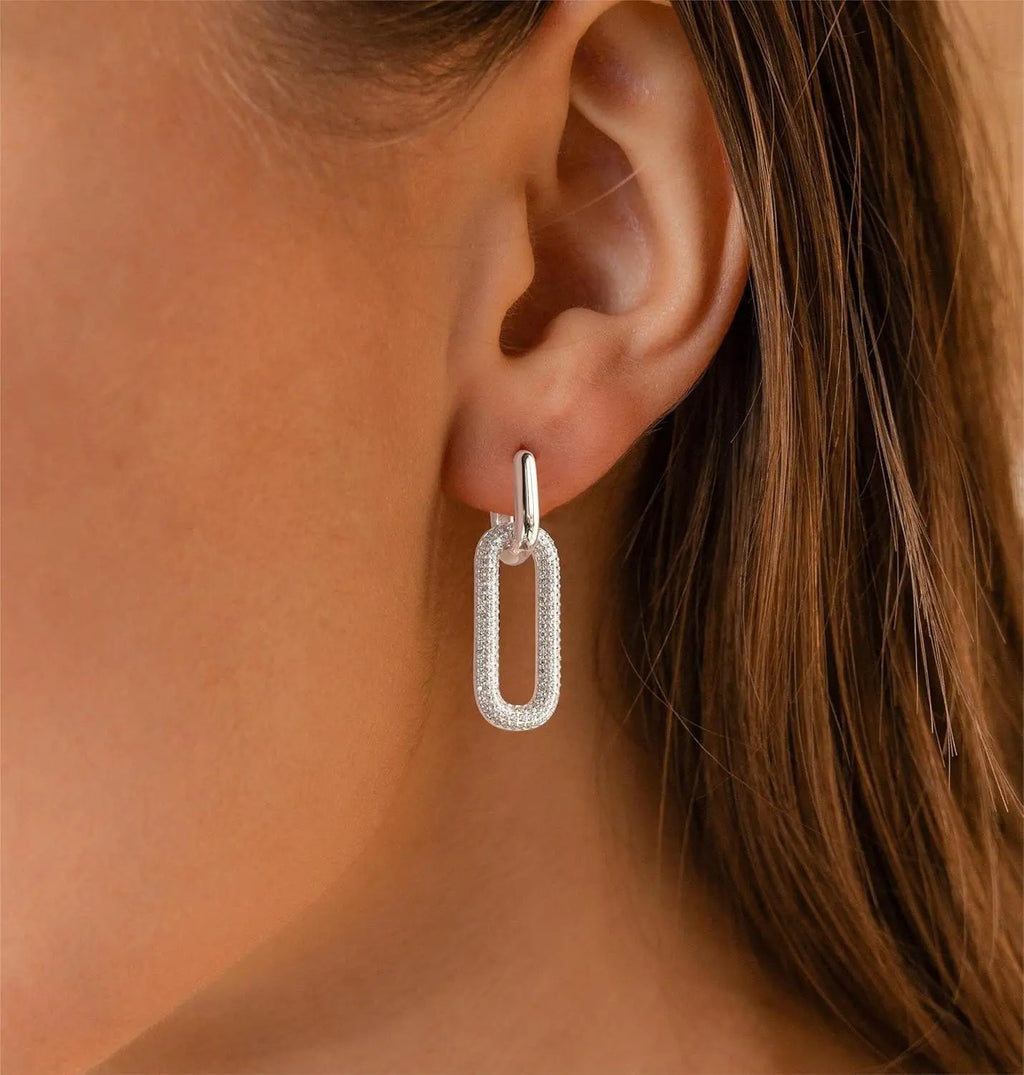 Elegant Gold Drop Earrings